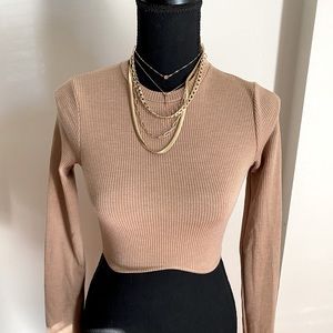 NEW WITH TAGS cropped sweater by Bershka size XS